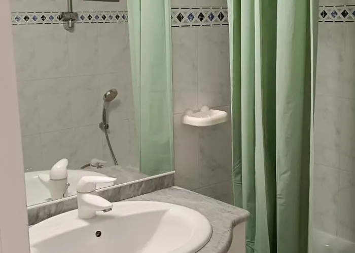 아파트 Cap6 4 Personnes 아그